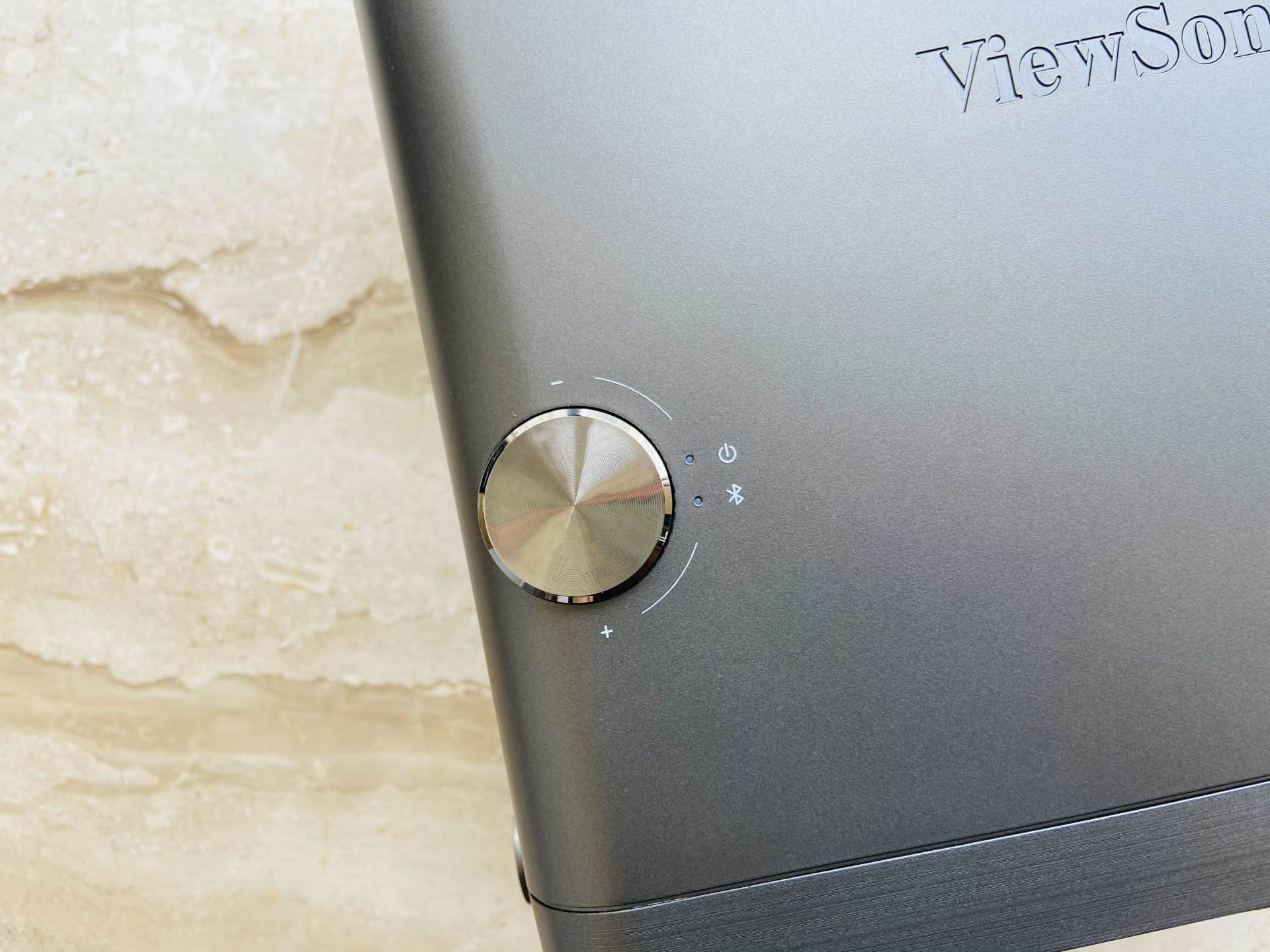 4k智能投影仪,智能4k声控投影仪