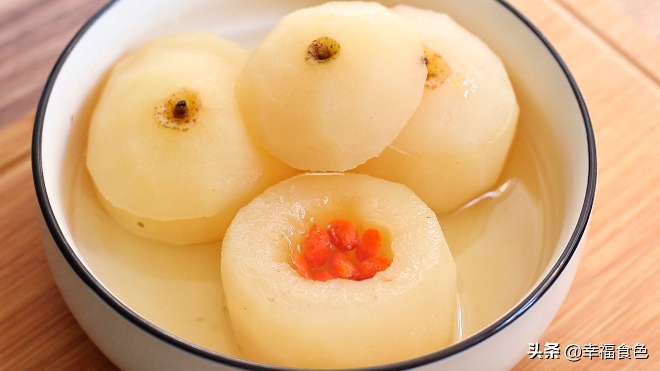 不用锅的冰糖雪梨怎么做,煮冰糖雪梨的正确做法视频