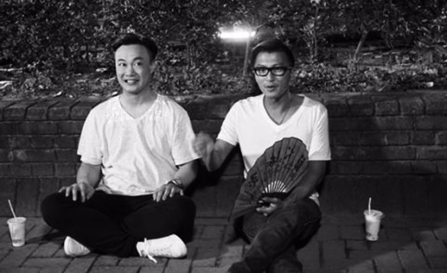 陈奕迅和谢霆锋的歌,陈奕迅比谢霆锋差几岁