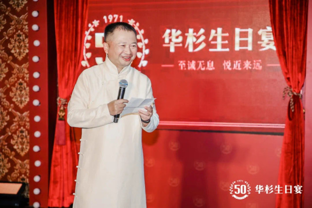 蜜雪冰城背后营销团队,蜜雪冰城老板一年收益