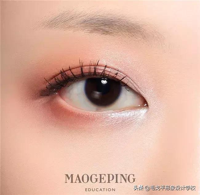 放大双眼眼妆单眼皮怎么画,简单画眼妆教程视频大全