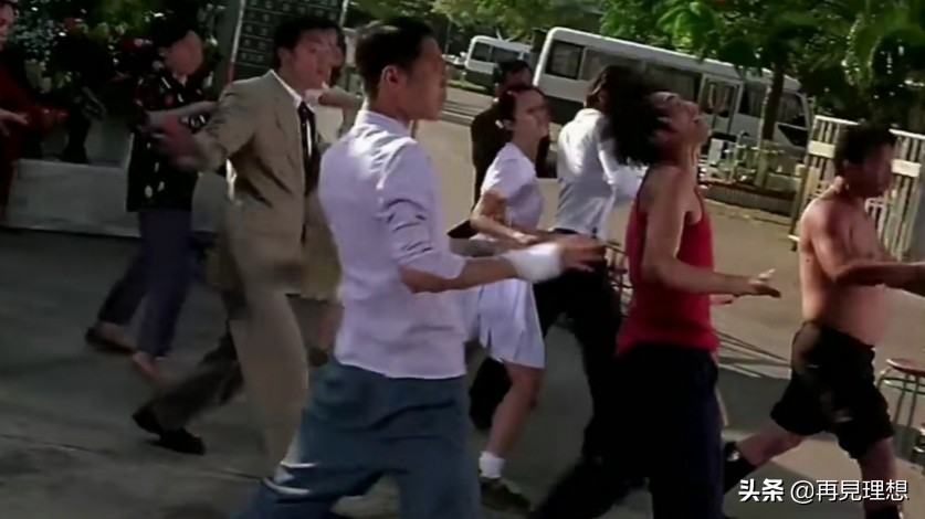 周星驰少林足球广场舞教学,少林足球周星驰跳舞国语版