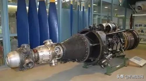 飞机活塞发动机工作原理3d动画,飞机为什么可以飞起来是什么原理