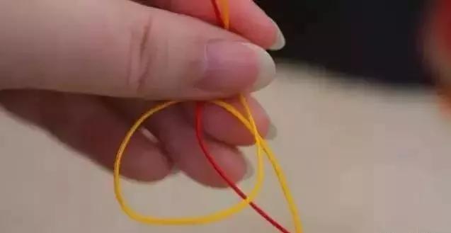 最容易学会的手串打结方法,小叶紫檀手串编绳打结