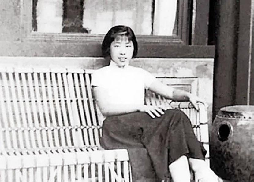 1963年王光美珍珠项链掉入缅甸大海，吴奈温以红宝石项链“赔偿”