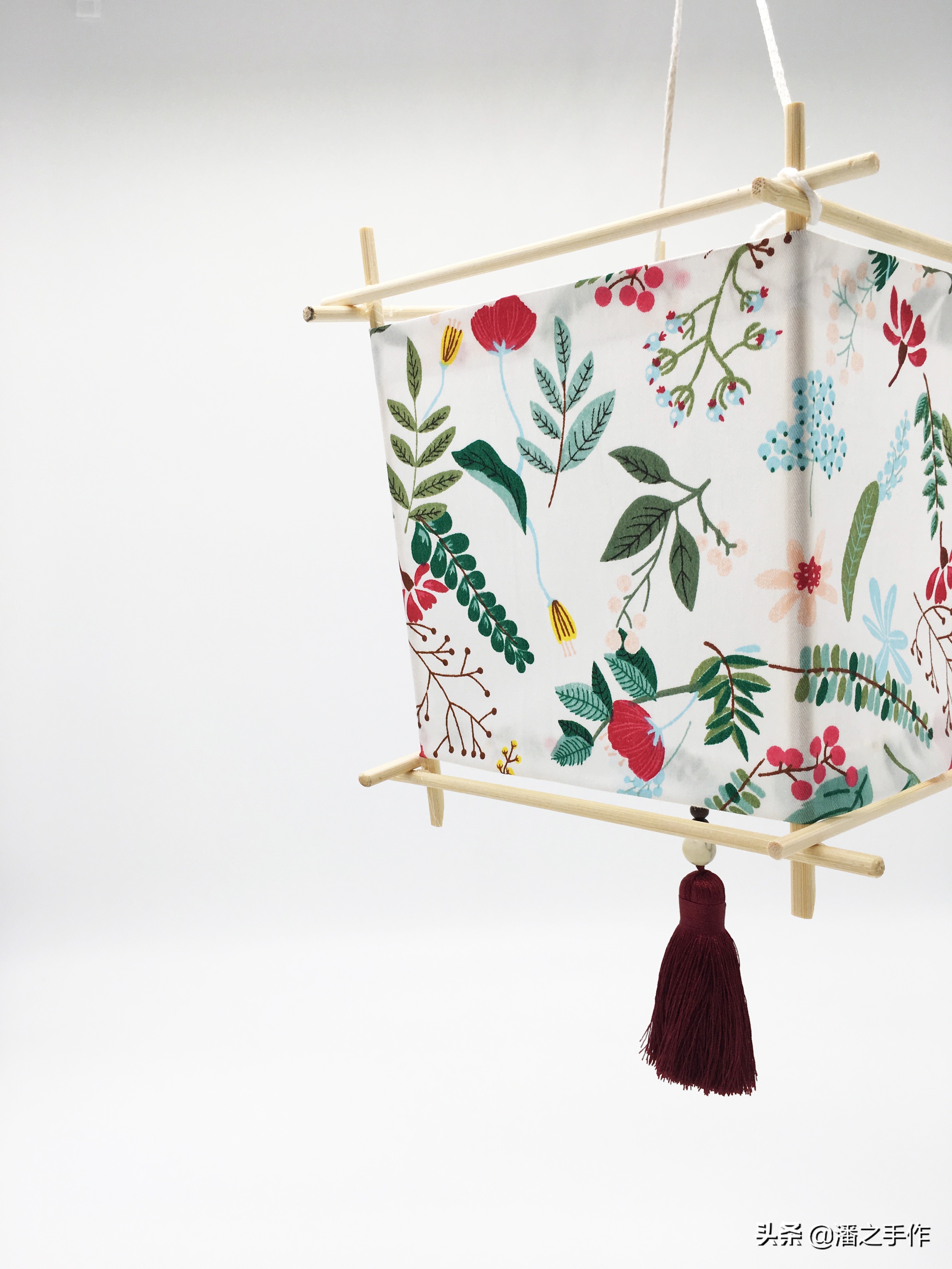 布艺灯笼手工制作教程简单,环保自制小灯笼