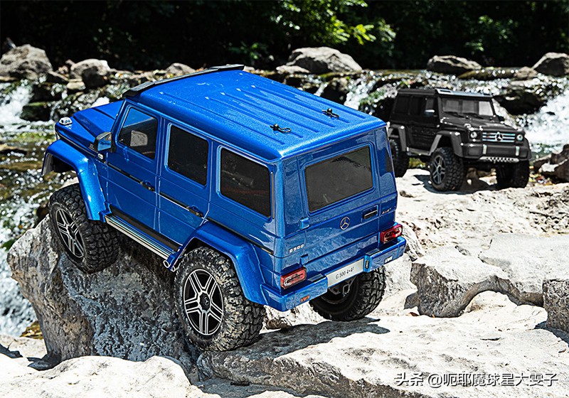 奔驰g5004x4在中国越野视频,奔驰g500高强度越野