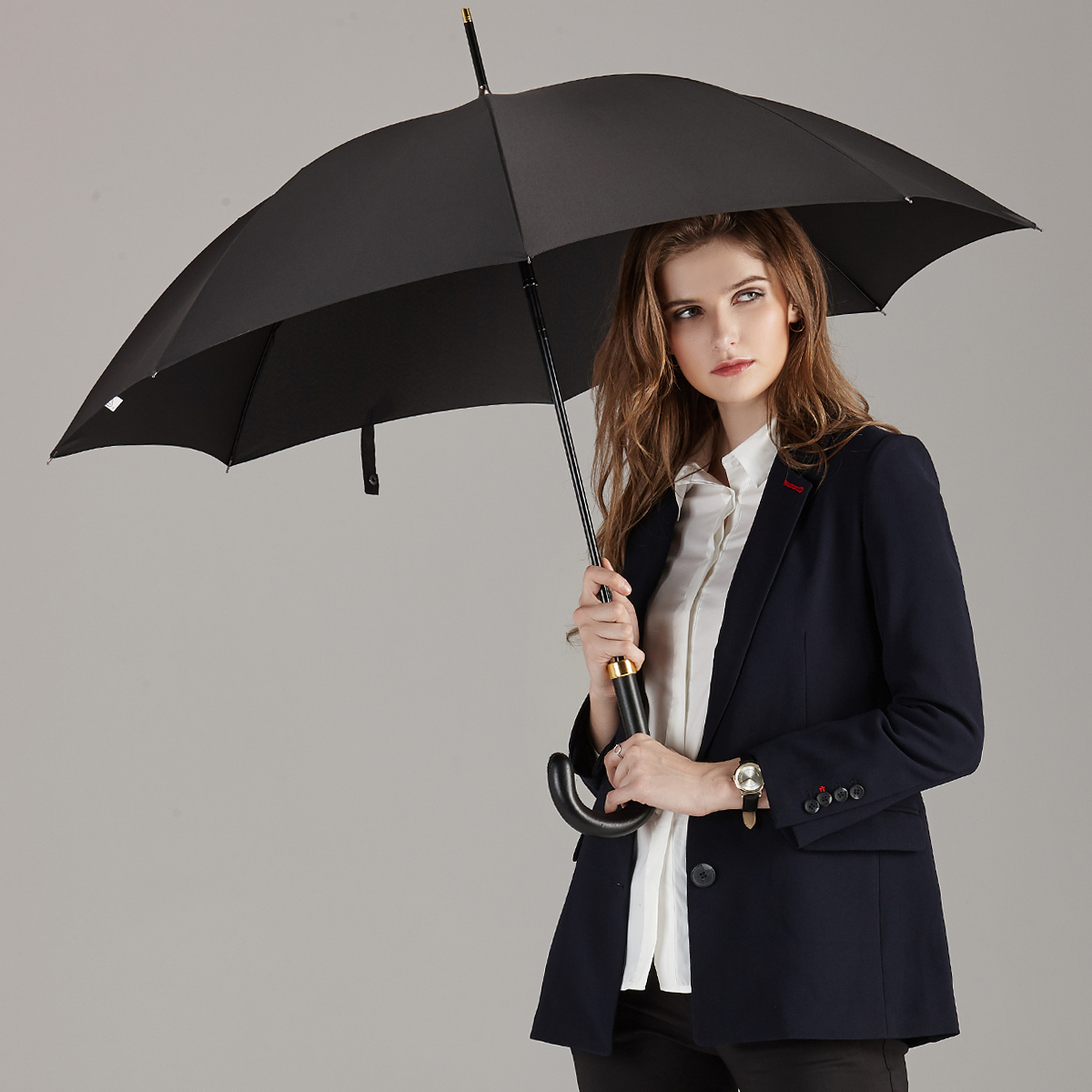 英国皇室*用御**FULTON，带你一起邂逅冬季的雨