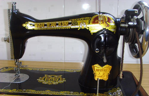 哪里收购80年代缝纫机,收购旧工业缝纫机价格