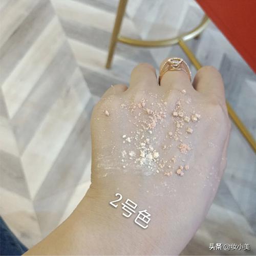 纪梵希四宫格散粉怎么选择色号,纪梵希四宫格散粉色号怎么选新款