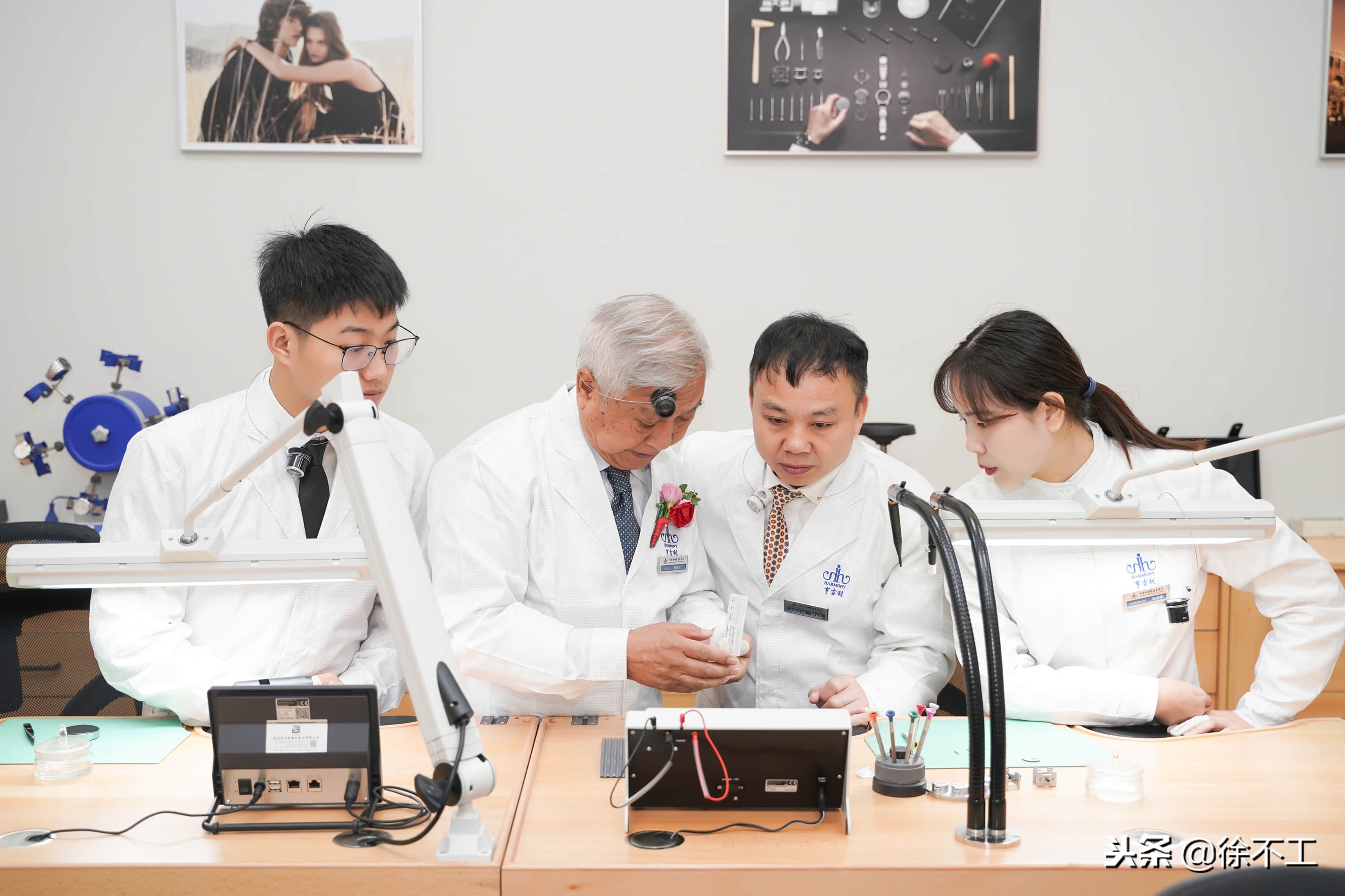 大腕儿快讯：亨吉利与斯沃琪集团在深圳开设首家合作售后服务中心