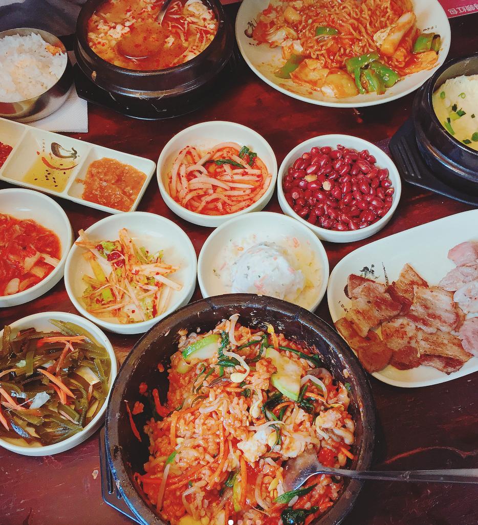 青岛好吃高端的店,青岛有什么很辣很好吃的