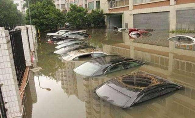 买二手车最怕哪些坑人的人,千万不要劝朋友买二手车