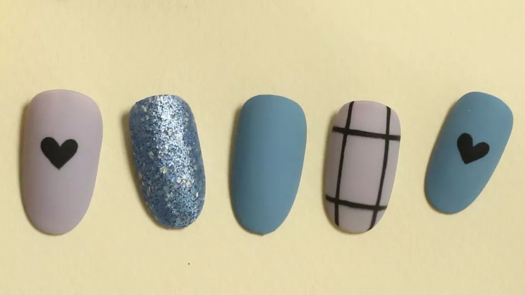 秋冬美甲小红书,美甲推荐中款ins