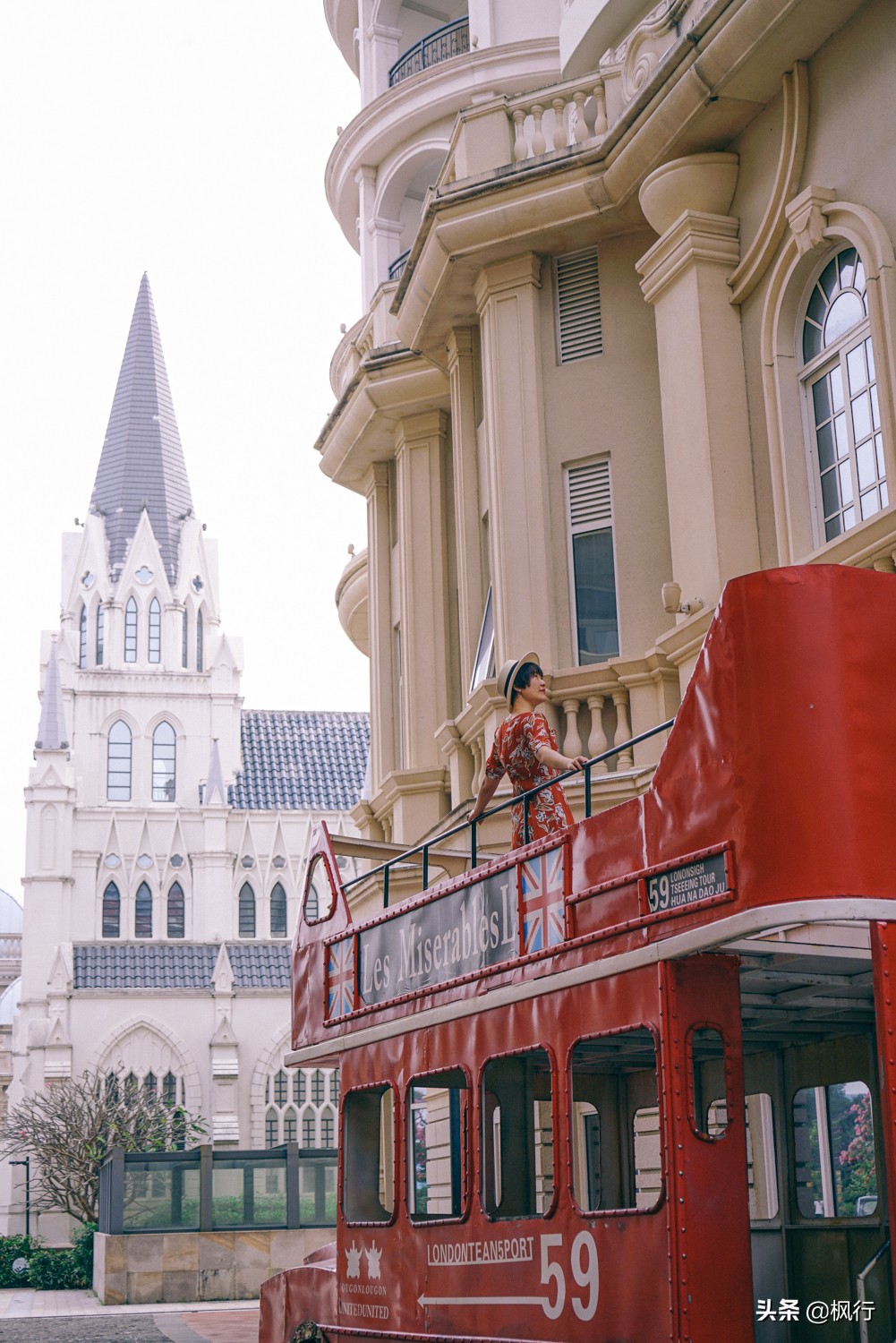 被猴子袭击，门票昂贵，拍照被轰，被我全程吐槽的三亚到底值不值