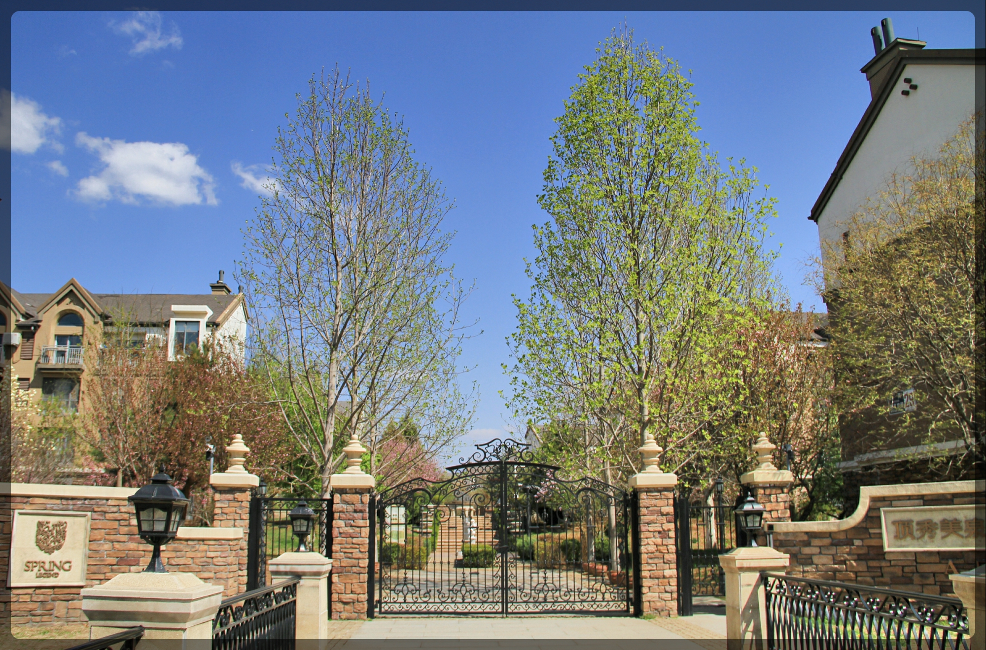 顶秀美泉小镇景区,顶秀美泉欧洲小镇