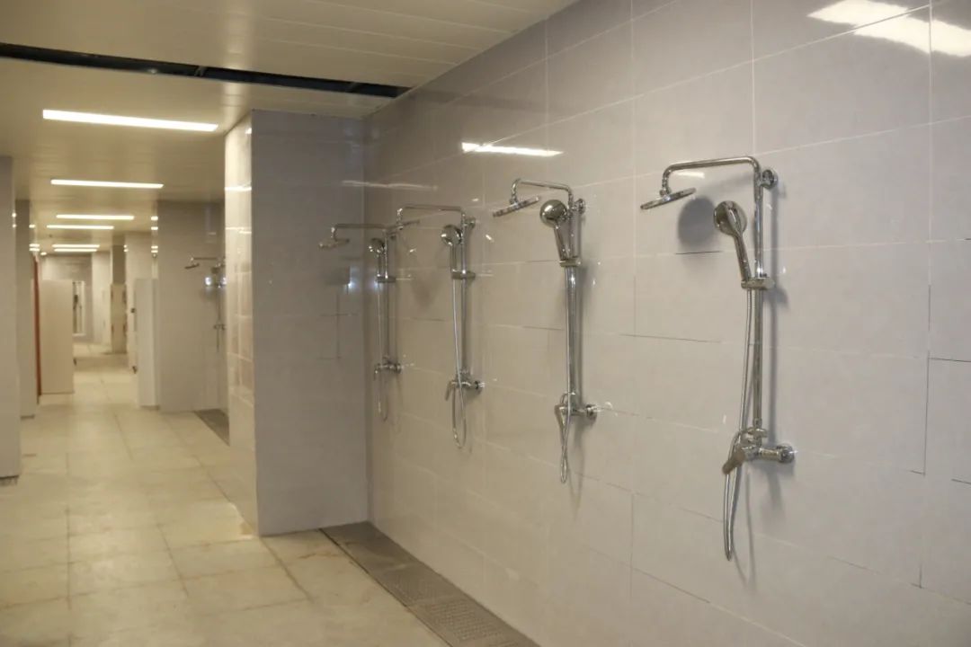 江阴体育馆羽毛球馆怎么收费,江阴体育馆打羽毛球多少钱