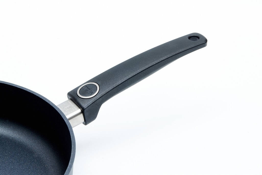 钻石麦饭石不粘锅,钻石家用不粘锅