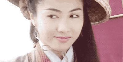 剧中绿茶婊始祖这次竟然秒杀了刘亦菲，她终于被扶正了…