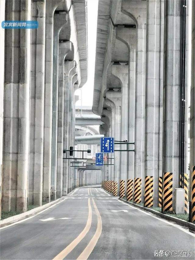 宜宾这座“5D”立交桥走错就走远了！一起来看看4个方向行走路线