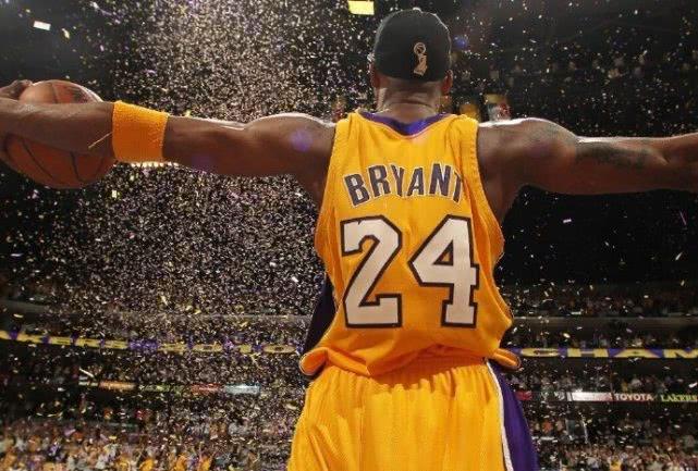 科比虽然走了但曼巴精神永存,科比说库里最可能继承曼巴精神