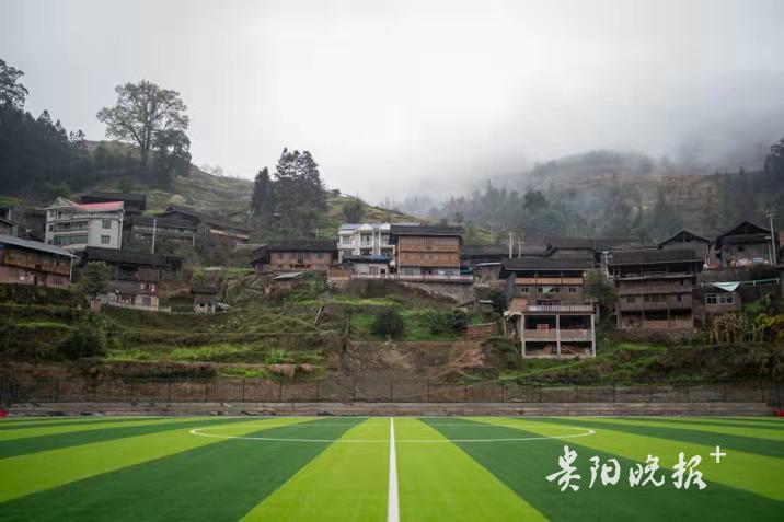 黎平县盖宝侗寨,黔东南盖堡侗寨足球场