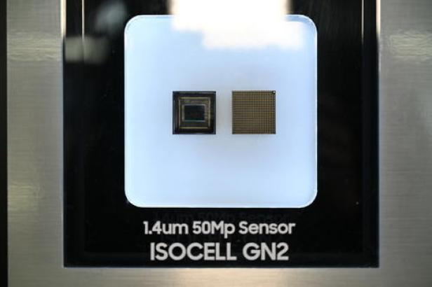 小米新机吊打苹果,数码博主爆料小米发布新机