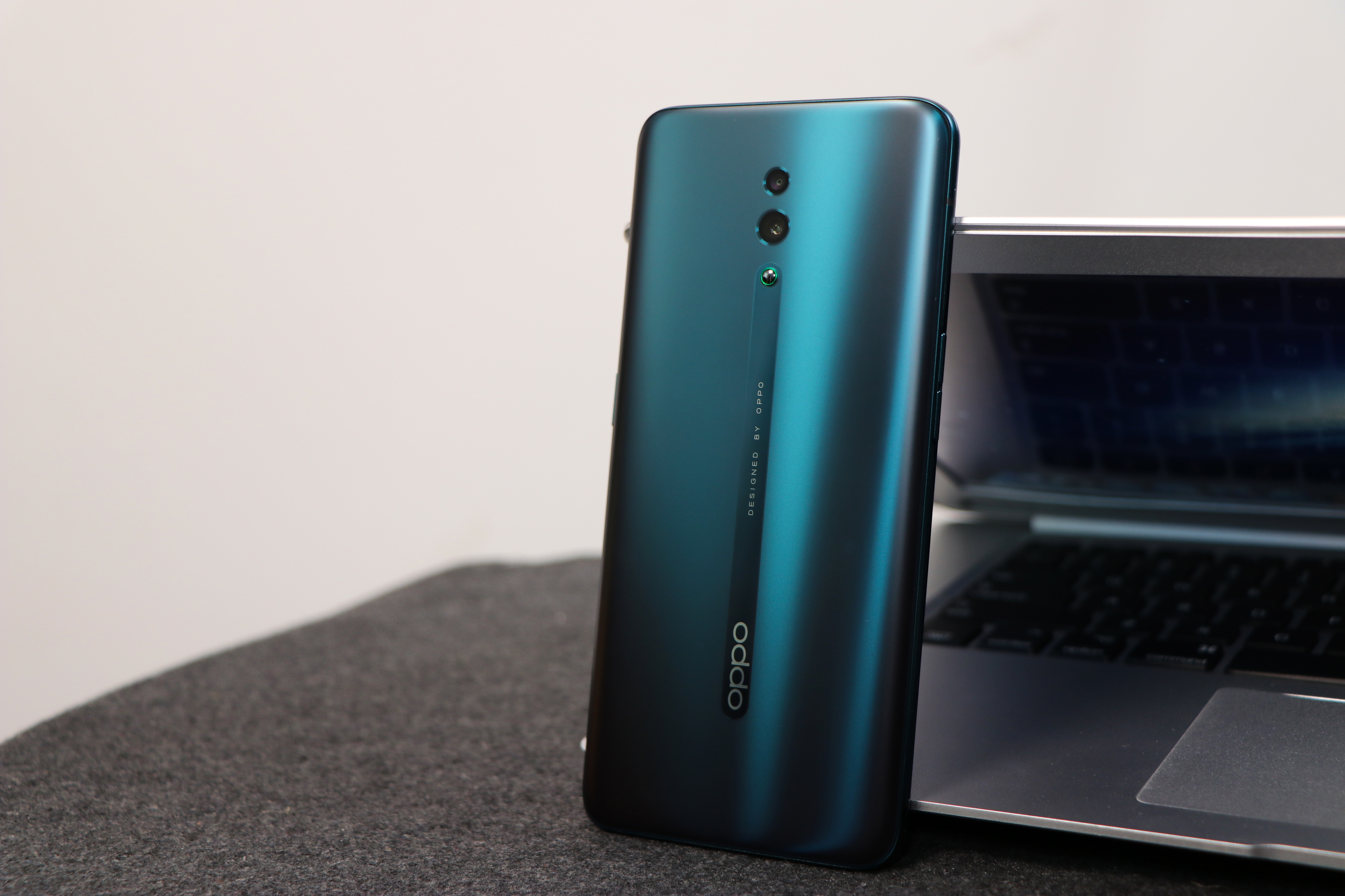 opporeno颜值排行,opporeno7和reno7pro