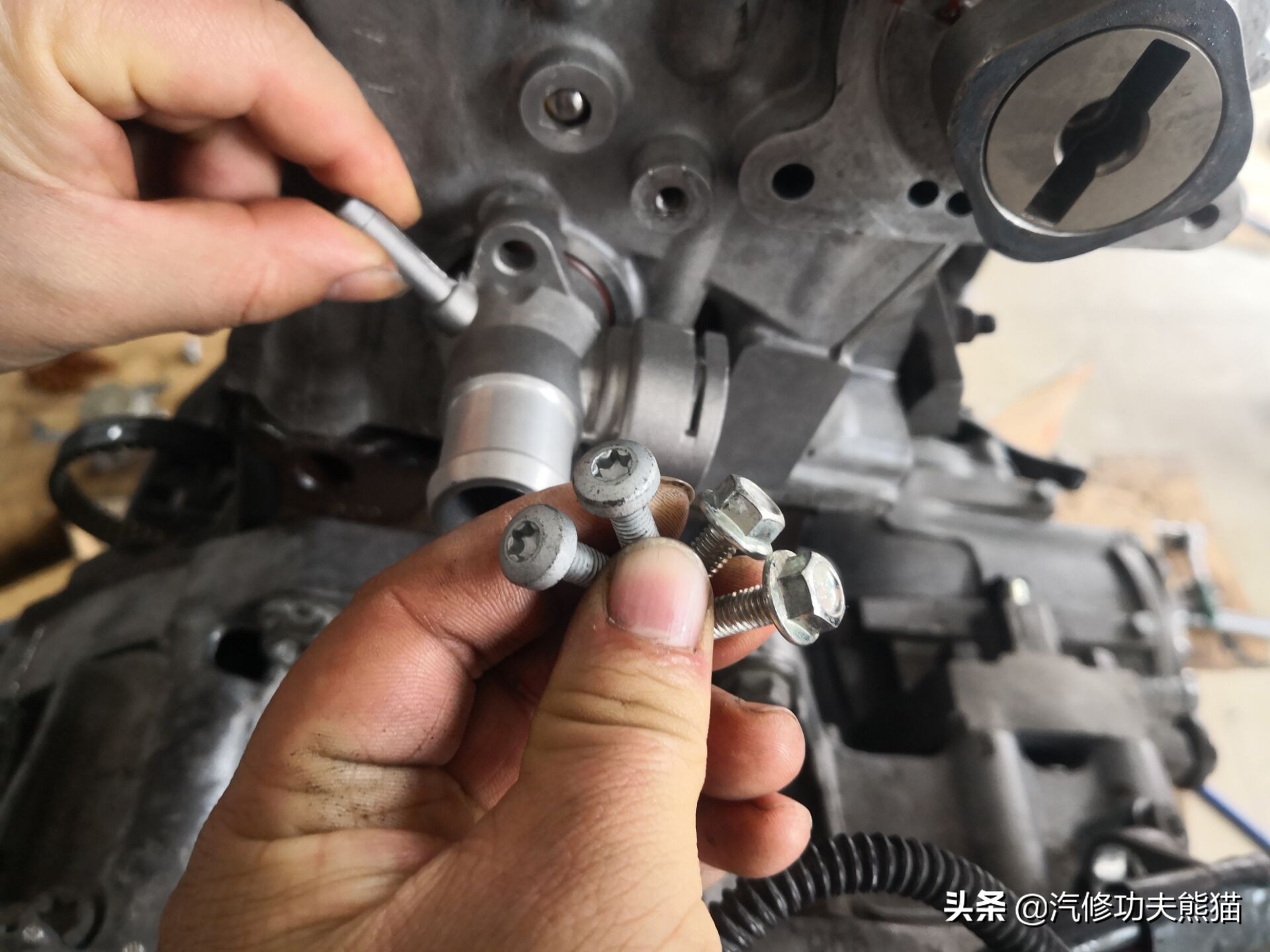 大众途观烧机油有必要大修吗,大众途观烧机油2010年