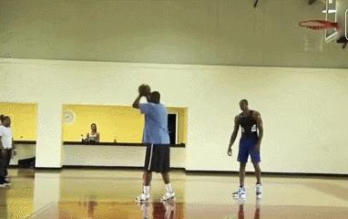 篮球招式奥拉朱旺,篮球奥拉朱旺梦幻舞步