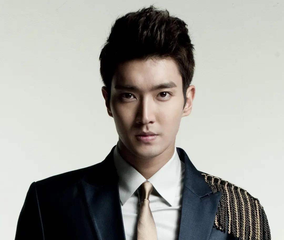 娱乐圈的屁股鼻尖：张国荣隐约可见，朴信惠像小猪鼻，马天宇明显