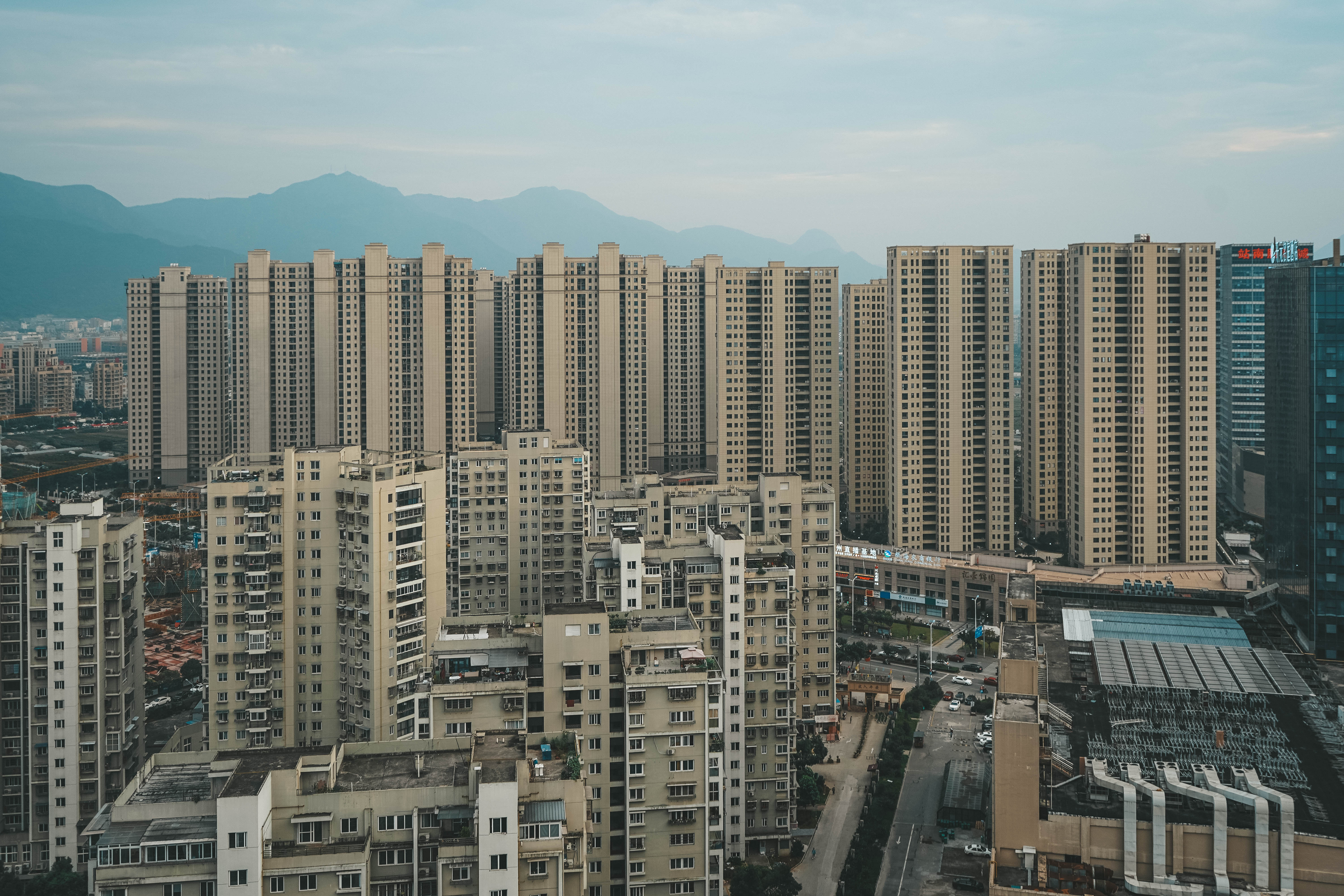 温州南站旁的“家”,屋内藏着玻璃天桥,让你体验足不出户的快感