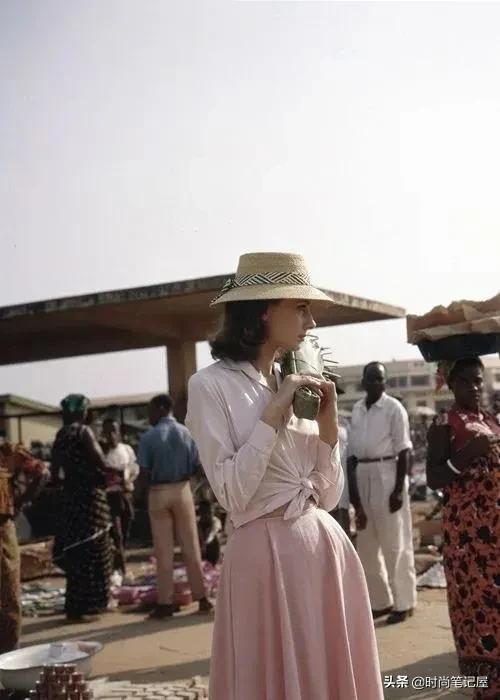 潮流衣服怎样打结好看,后面打结的衣服教程