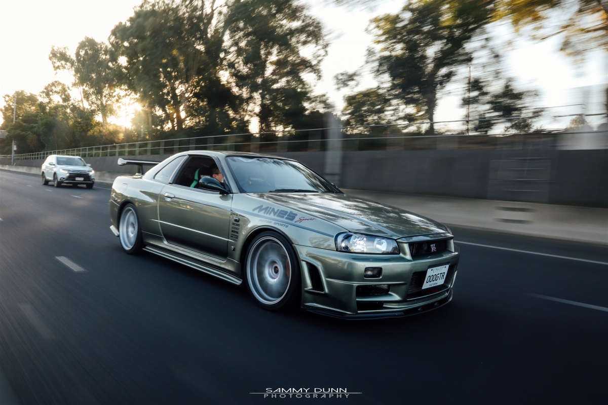 235万的战神日产gt-r全球限量50台,一代传奇战神日产gtr