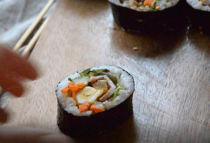 紫菜包饭教程在此,紫菜包饭怎么吃最好