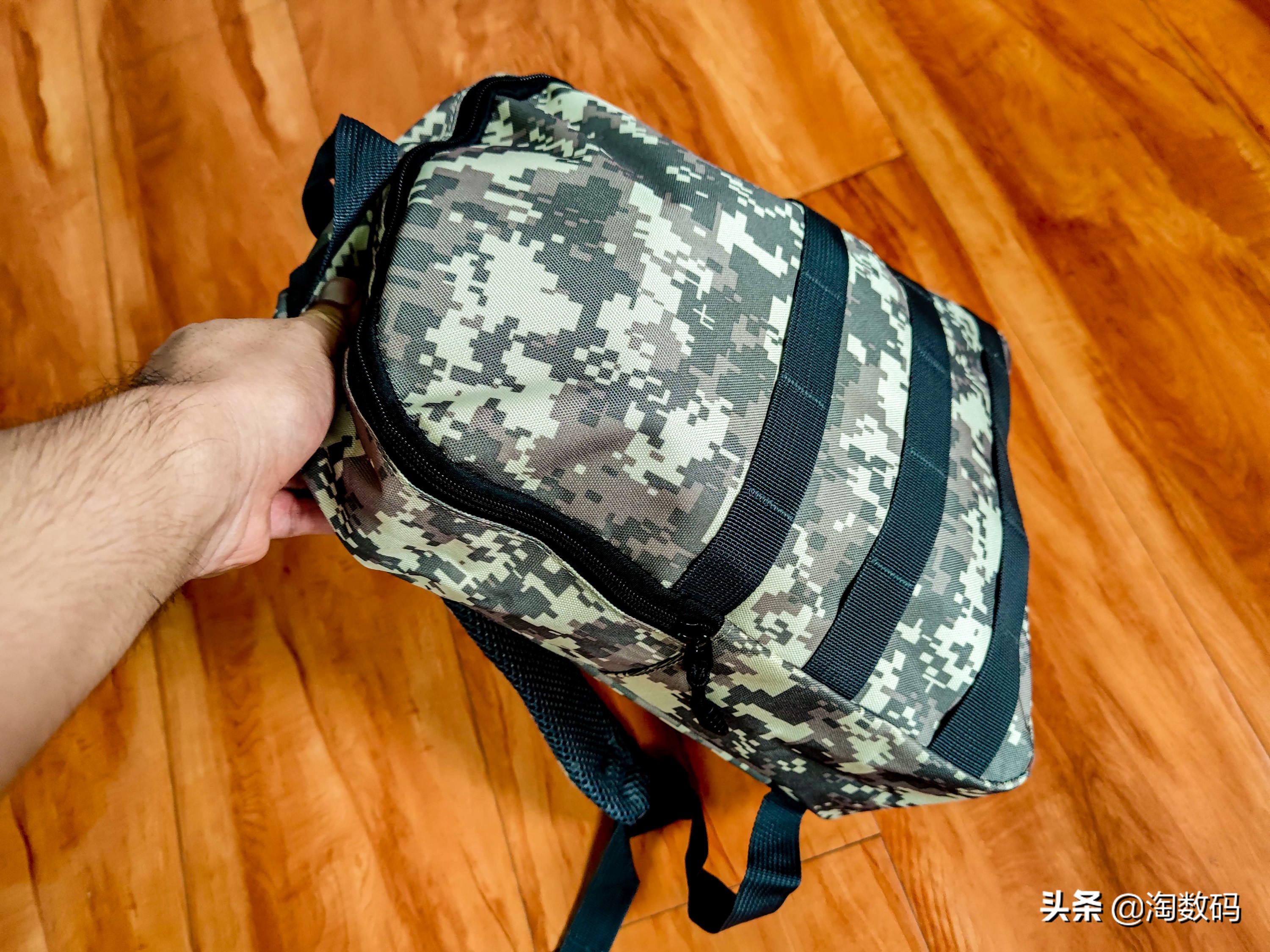 6鍏冧笁绾у寘,6鍧楅挶鐨勪笁绾у寘