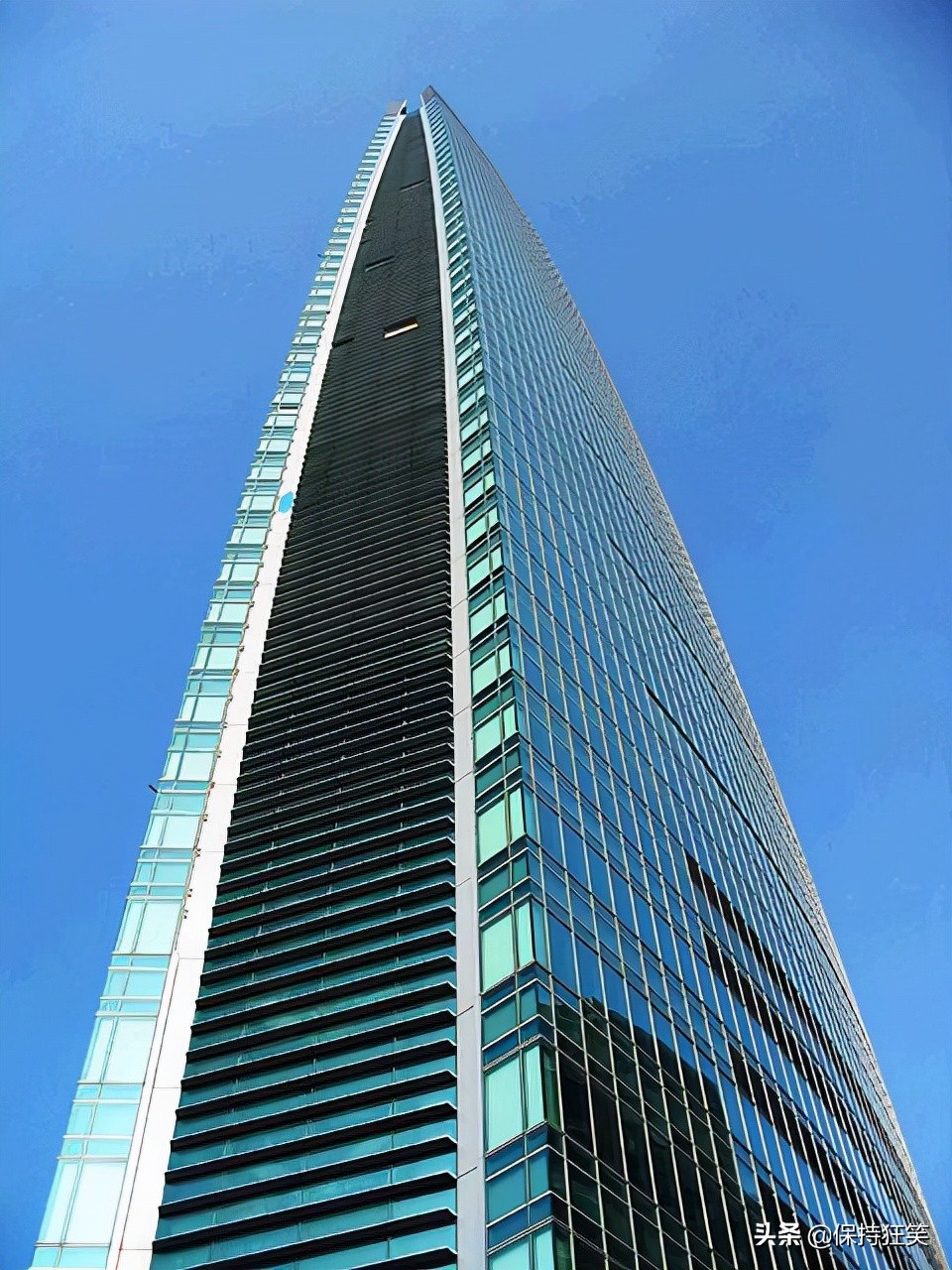 台湾最有名的高楼101大厦照片,台湾最美第一高楼排名