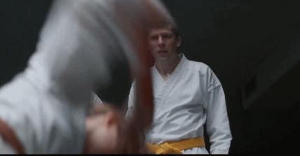 年度最黑喜剧，邪门到猜不出套路