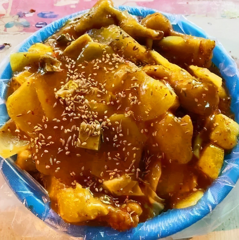 沈阳人有多爱吃鸡架,沈阳人为什么喜欢吃鸡架