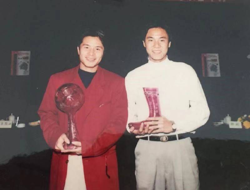 上媒嘲讽恒大：用“为国养士”标榜自己，实则毁了南粤足球和国脚