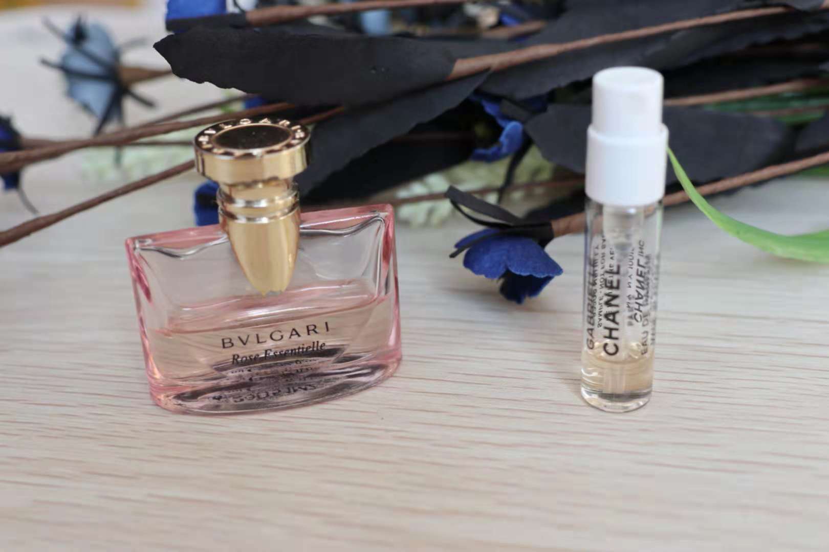 美妆博主的化妆物品有哪些,美妆博主的包里有什么