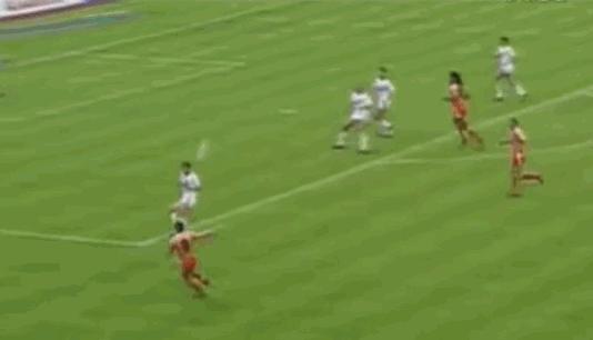 世界足坛目前十大巨星第一名,世界足坛历史十大巨星