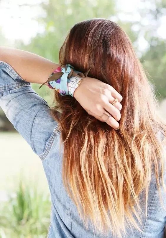 时尚多功能丝巾怎么穿好看,春夏丝巾时髦精系法