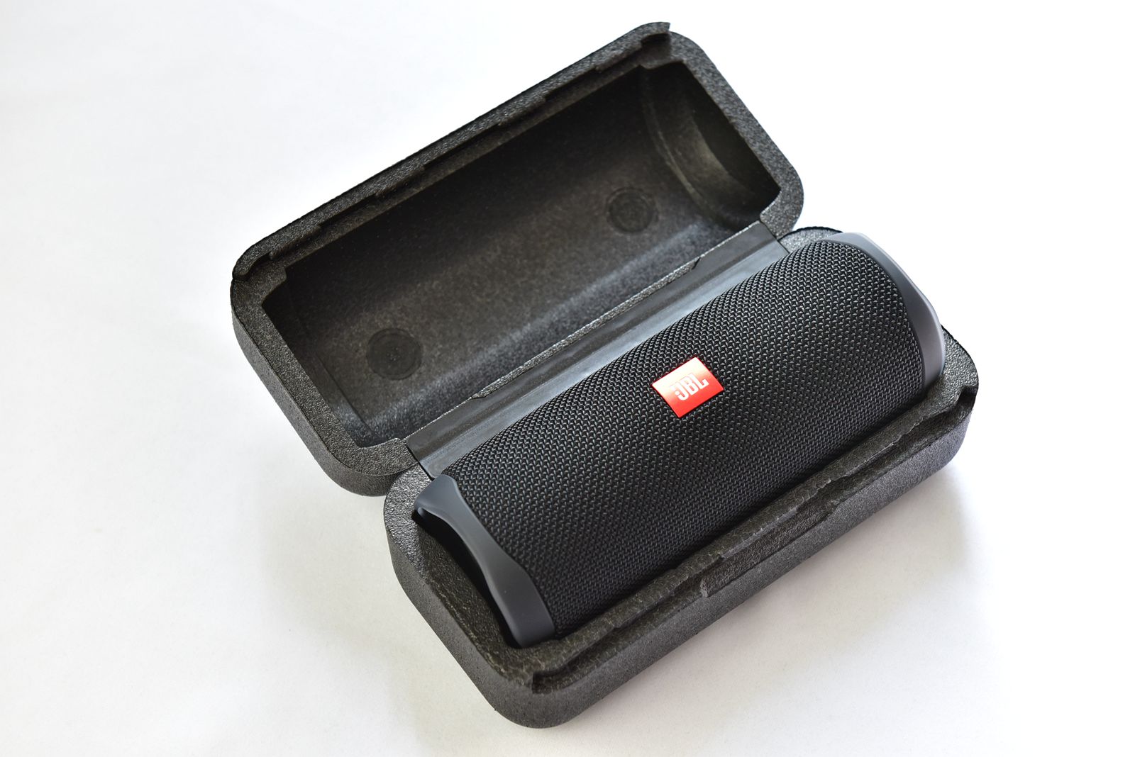 拼多多jblflip6500多靠谱吗,jblflip6拼多多买靠谱吗