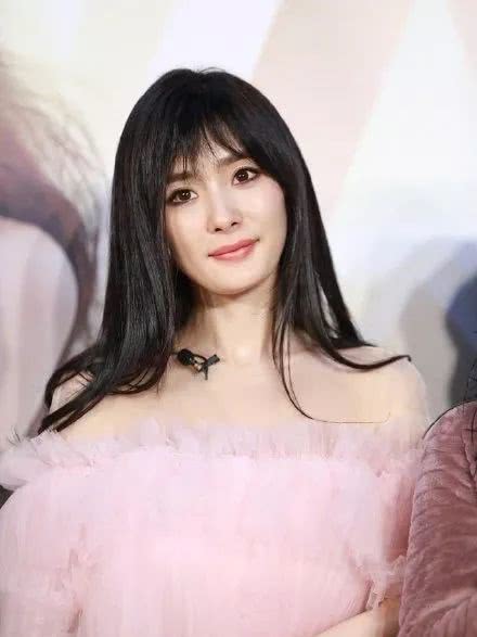 你是否拥有“幼稚脸”，要看脸上有没有这5个特征，第3个很难得