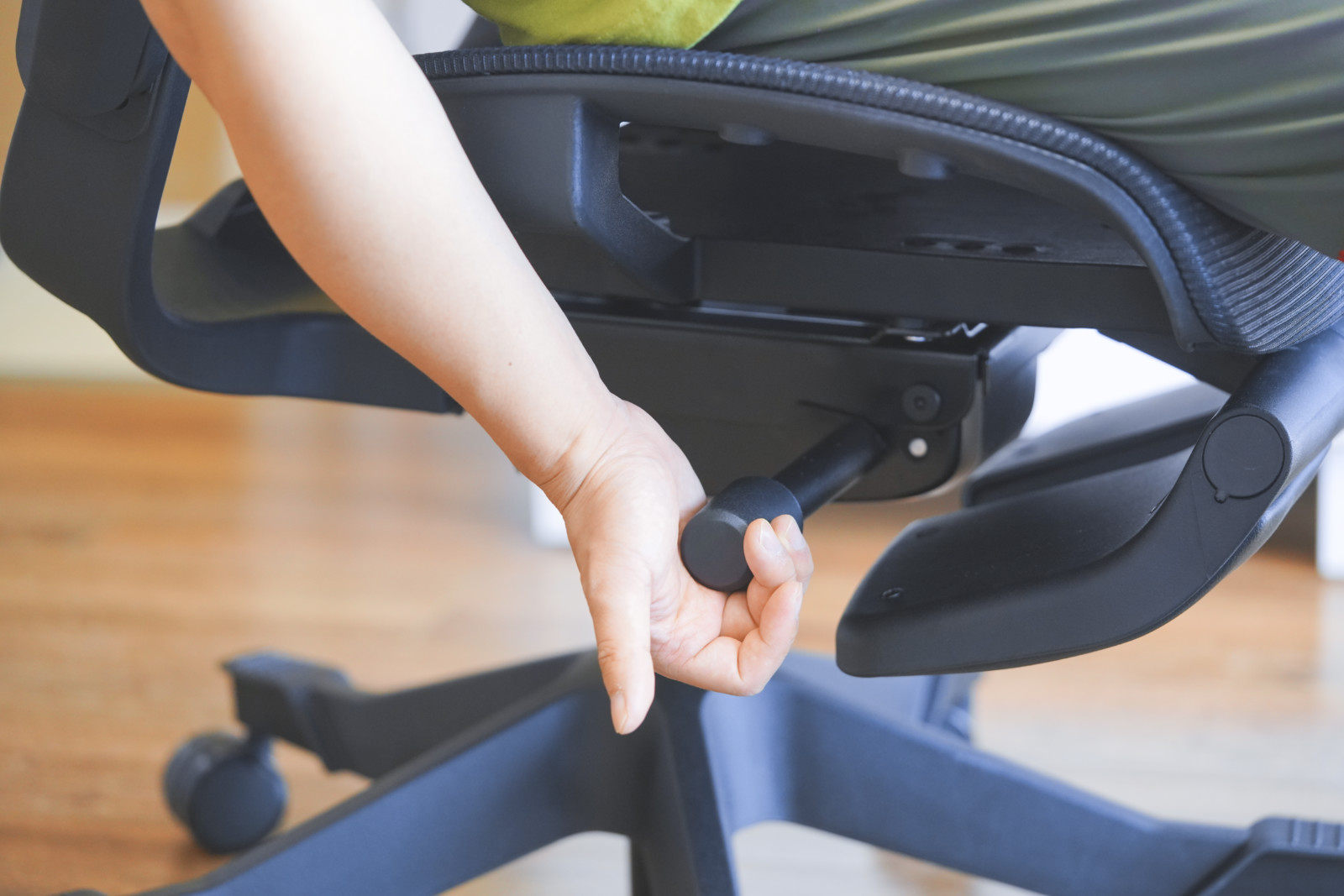 网易人体工程学椅s9,网易3d人体工学椅评测