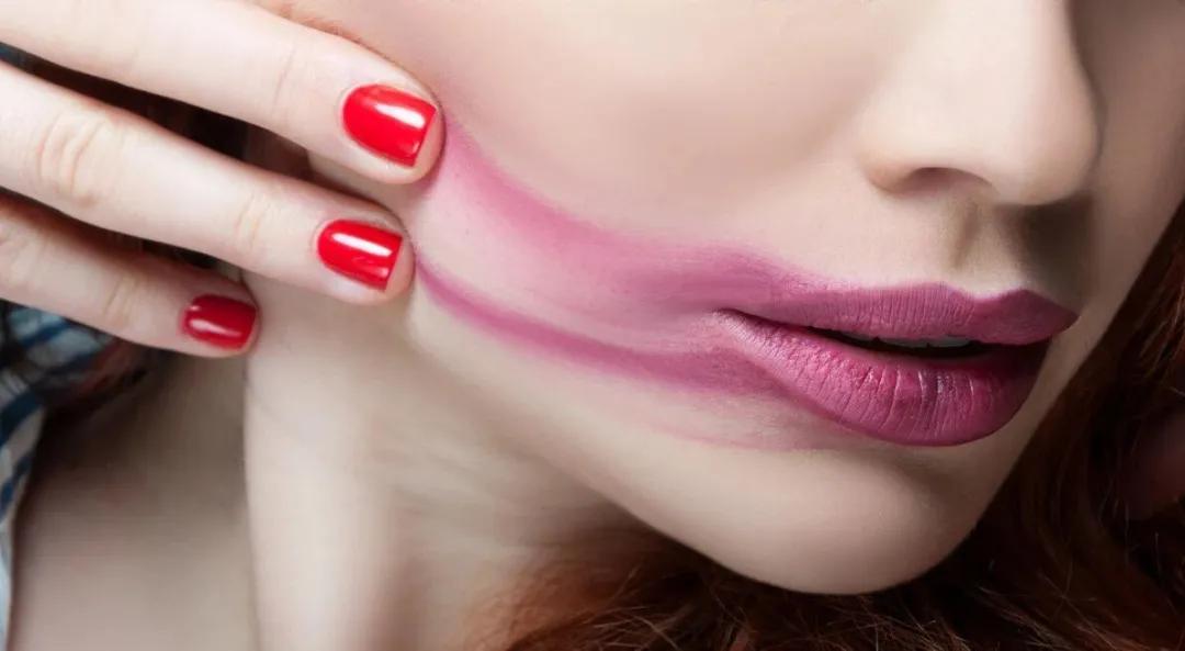 适合日常涂的口红不沾杯,口红怎样涂不显唇纹