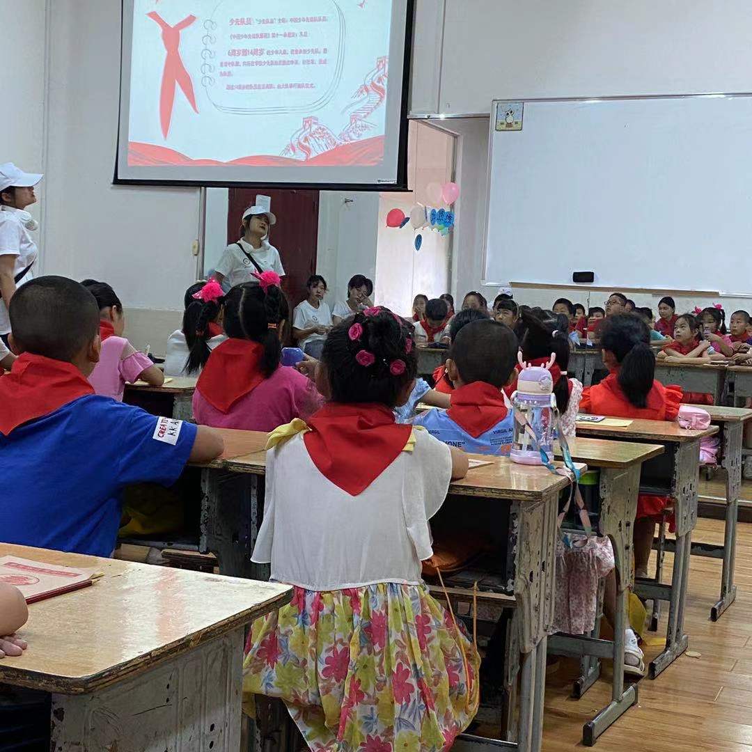 革命精神永不退色,革命精神永不褪色