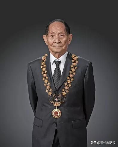 你不知道的袁隆平：浪里白条、预备飞行员、油炸鬼、臭水沟捞宝贝