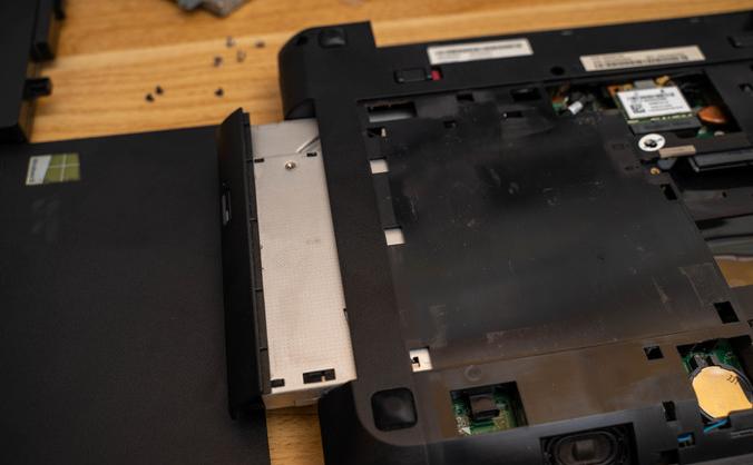 佰微ssd固态迁移教程,佰微phoenix固态硬盘